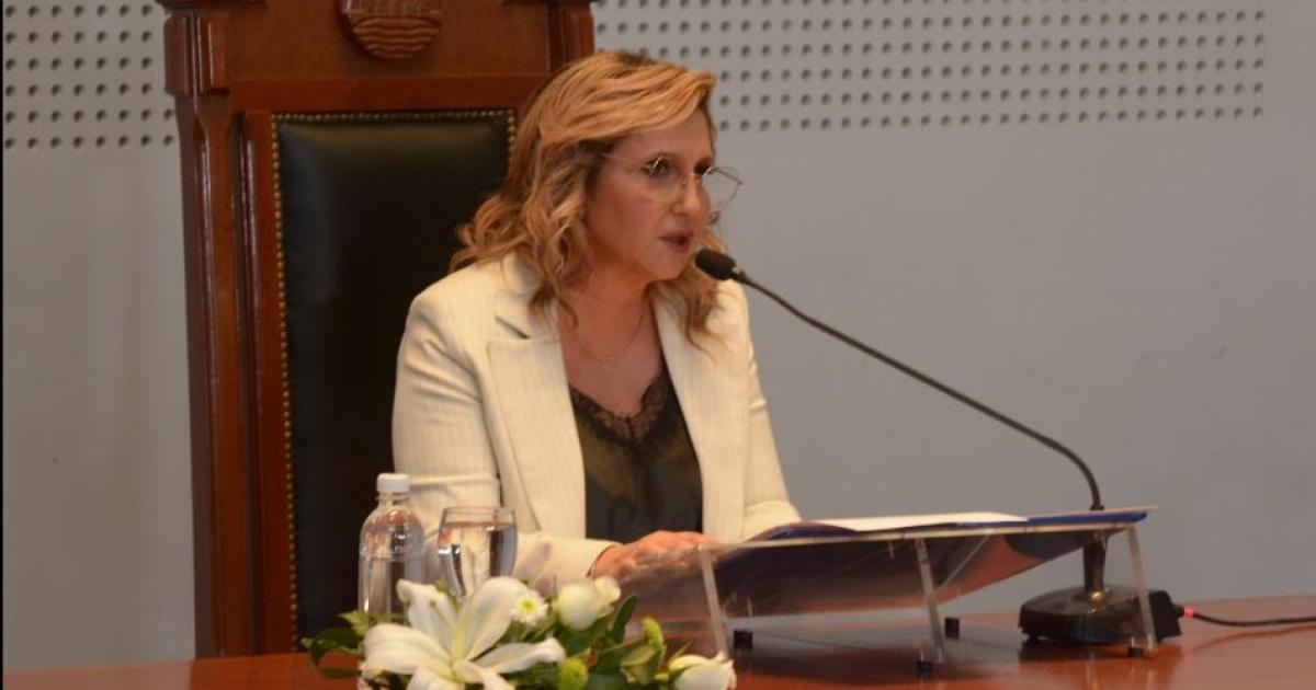 La intendente Norma Fuentes despidió a Johnny Mendizbal