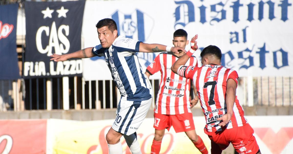 Sarmiento de La Banda no pudo con 9 de Julio y empató 0-0