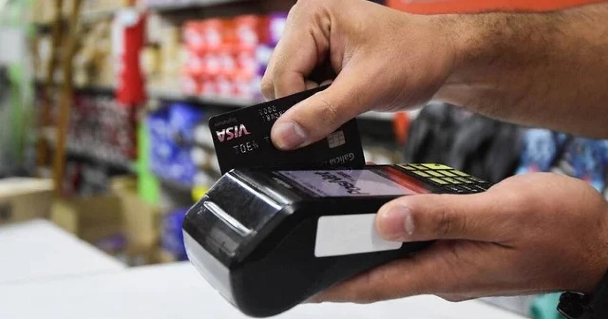 Crece el uso de tarjeta de crédito para comprar alimentos