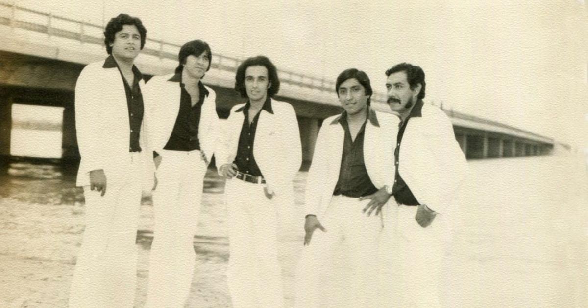 Adín Alvarado recuerda a Johnny Mendizbal- Era un cantorazo un hombre querido por la gente