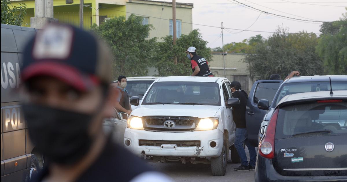 REDADAS- Los policías literalmente peinaron los recovecos frienses tras los agresores Se viene una semana clava para la definición de cargos Daniel sigue grave pero ya declaró en la causa