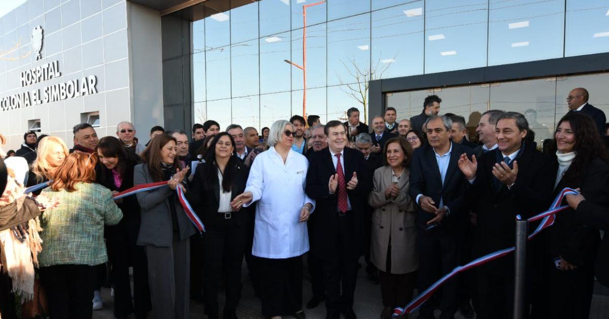 El gobernador Zamora tambieacuten inauguroacute el nuevo Hospital Distrital en Colonia El Simbolar