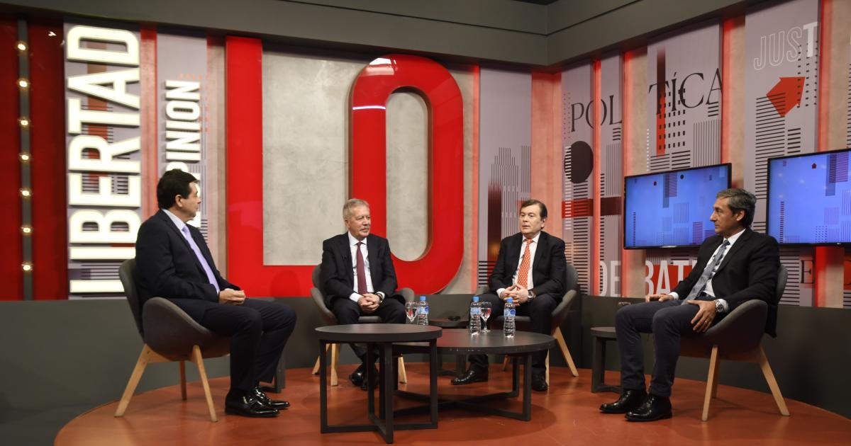 Zamora sobre Suaacuterez y Silva Neder- Esta foacutermula garantiza que podamos avanzar en Santiago