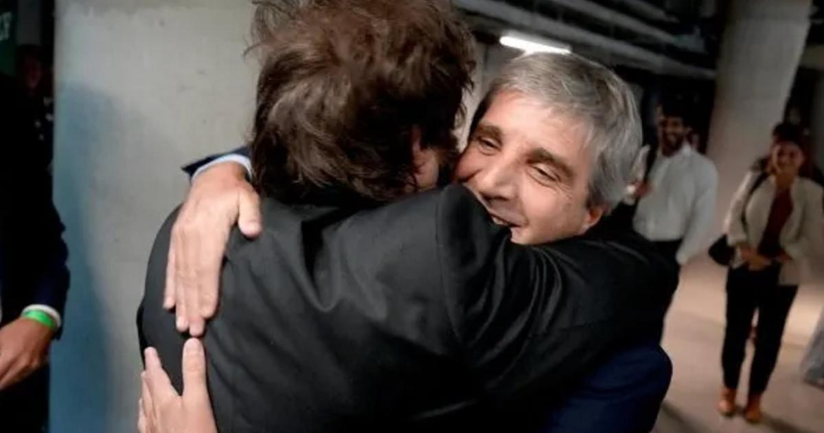 Milei celebroacute la baja inflacioacuten de julio y elogioacute a Caputo como el mejor ministro de la historia