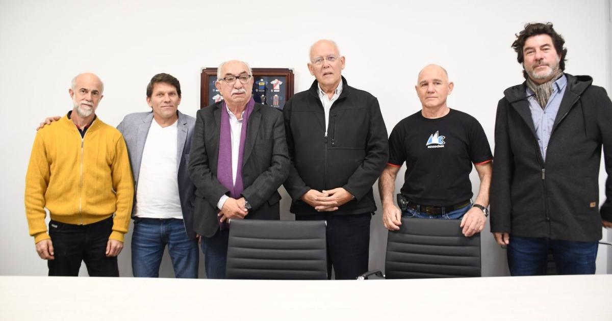 El Campeonato Nacional de Veleros se haraacute en Las Termas