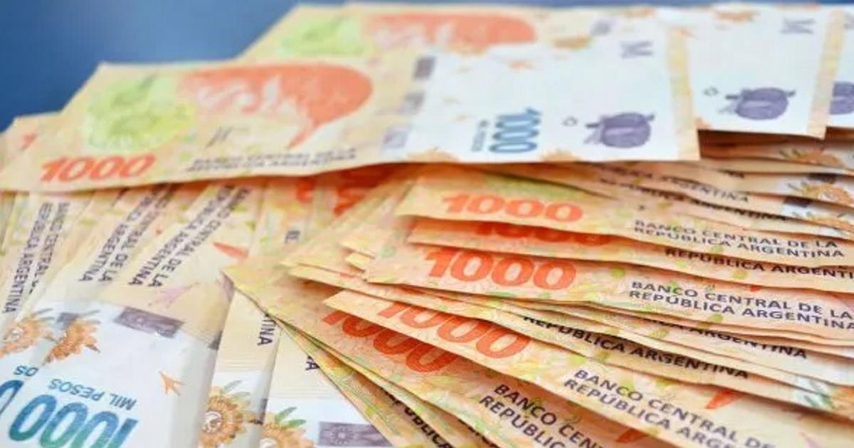 Robo millonario en una agencia de toacutembola- ingresoacute por el techo y escapoacute con 5 millones