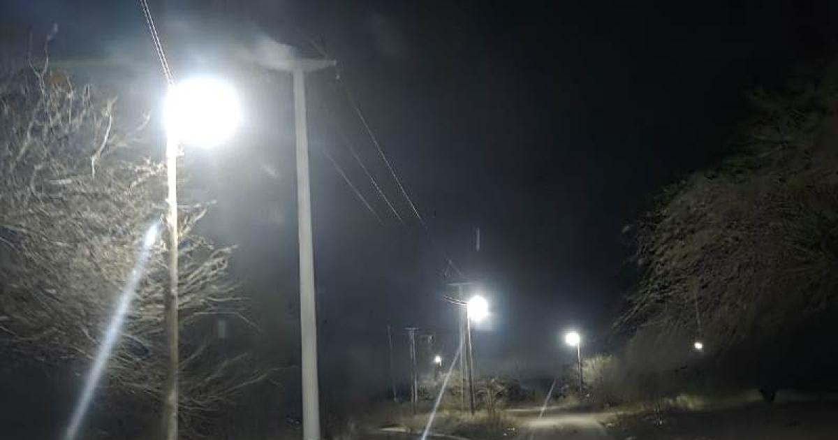 Concretan obra de ampliación de alumbrado pblico