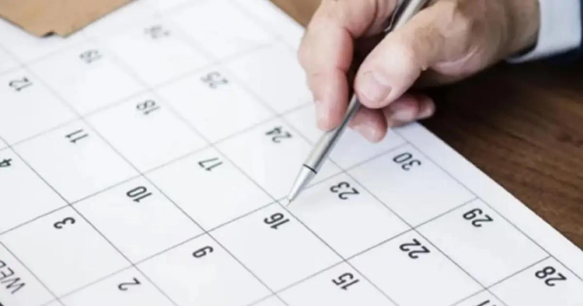 Hoy es diacutea no laborable iquestSe paga doble si trabajo este viernes 15 de agosto