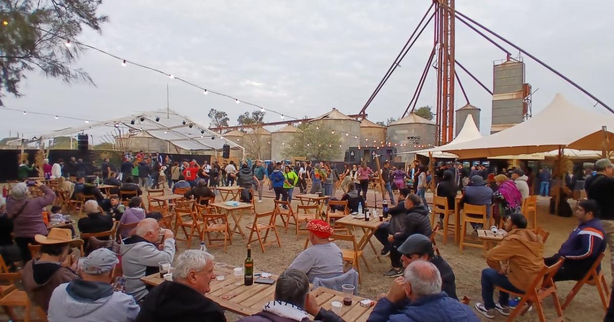 MULTITUD Desde el sur argentino llegaron miles de personas
