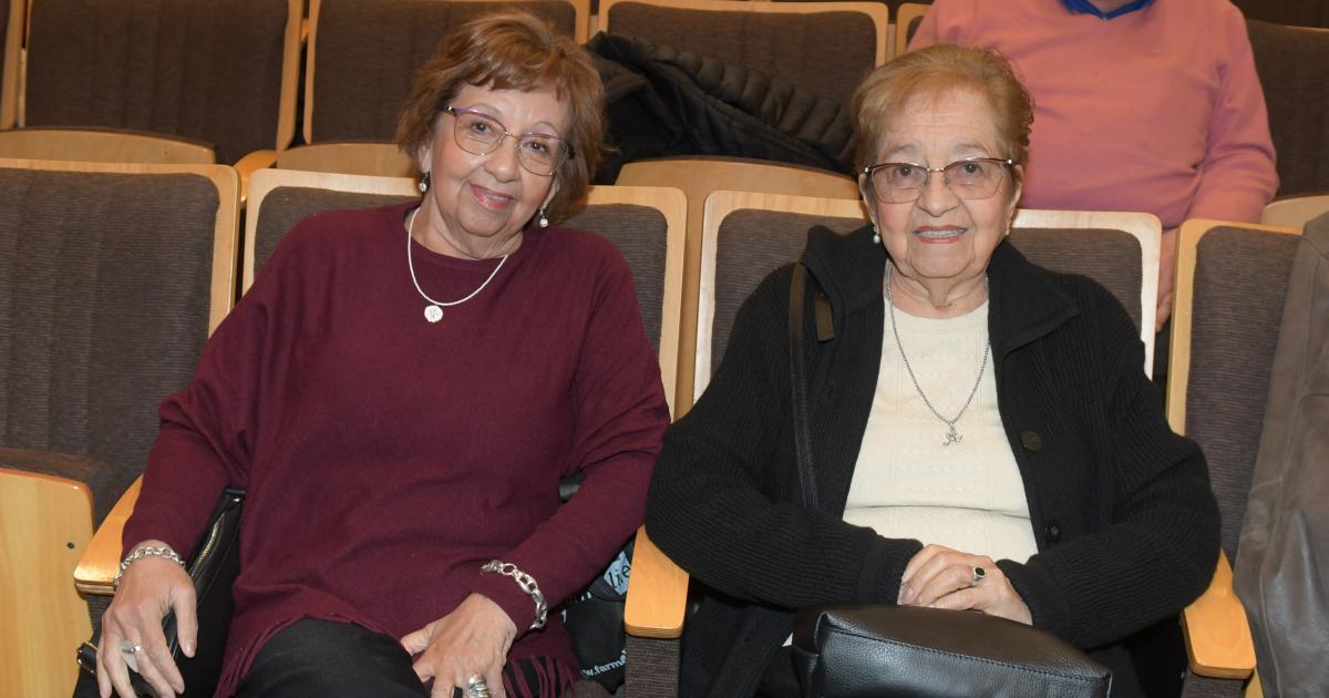 EL PROFESOR LAZZARI DISERTOacute EN EL CCB