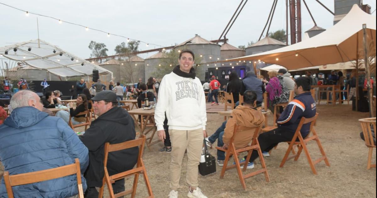 CANTOR Matías Balerdi desde La Voz a La Banda