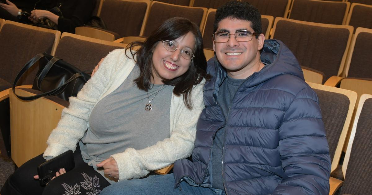 EL PROFESOR LAZZARI DISERTOacute EN EL CCB