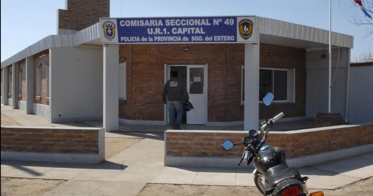 SECCIONAL 49 Armado con cuchillo golpea en Oasis