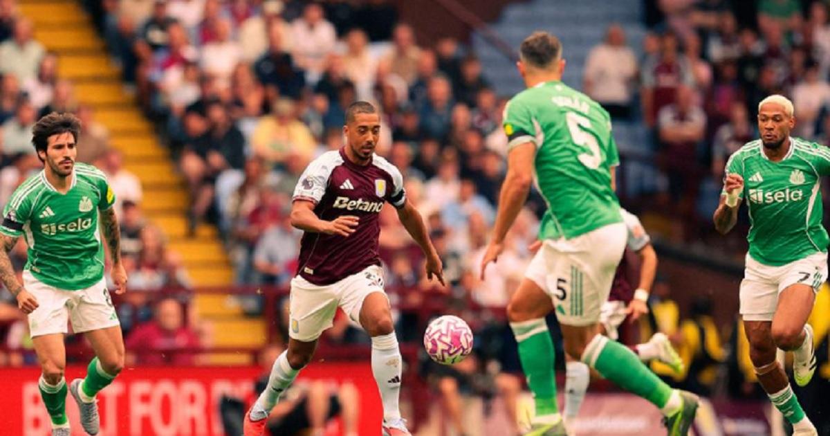 Con el Dibu Martiacutenez en la banca Aston Villa igualoacute sin goles ante Newcastle 