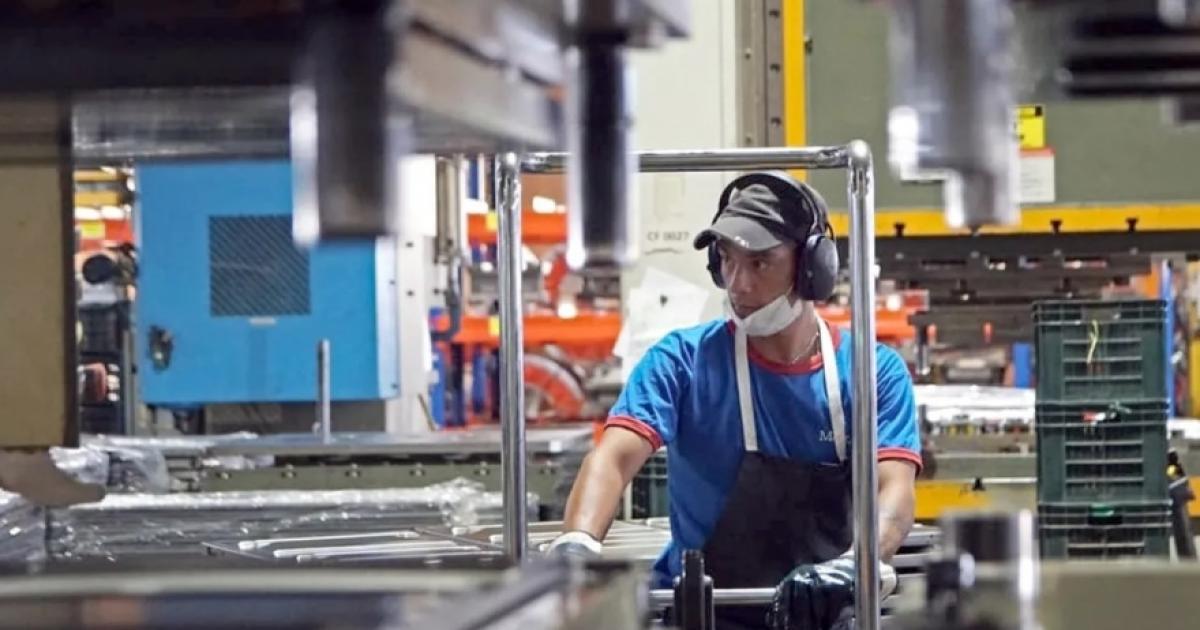 Para gran parte de los agentes económicos el tipo de cambio est atrasado y esperan un ajuste