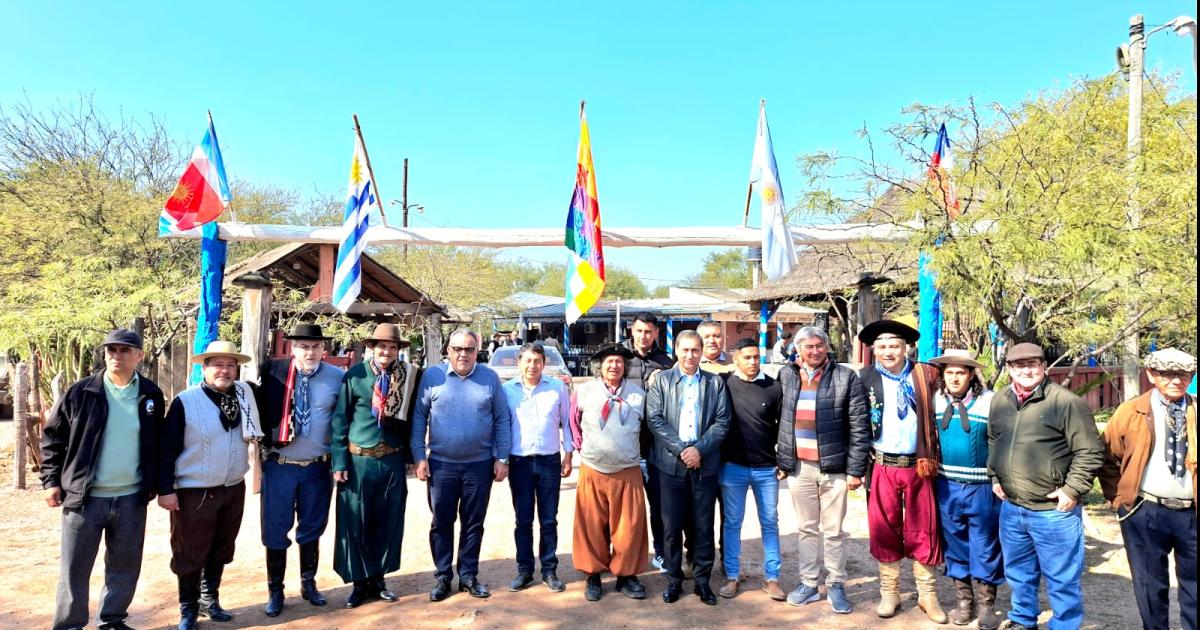 Silva Neder participó en Herrera de la apertura del 11° Encuentro Latinoamericano de Payadores