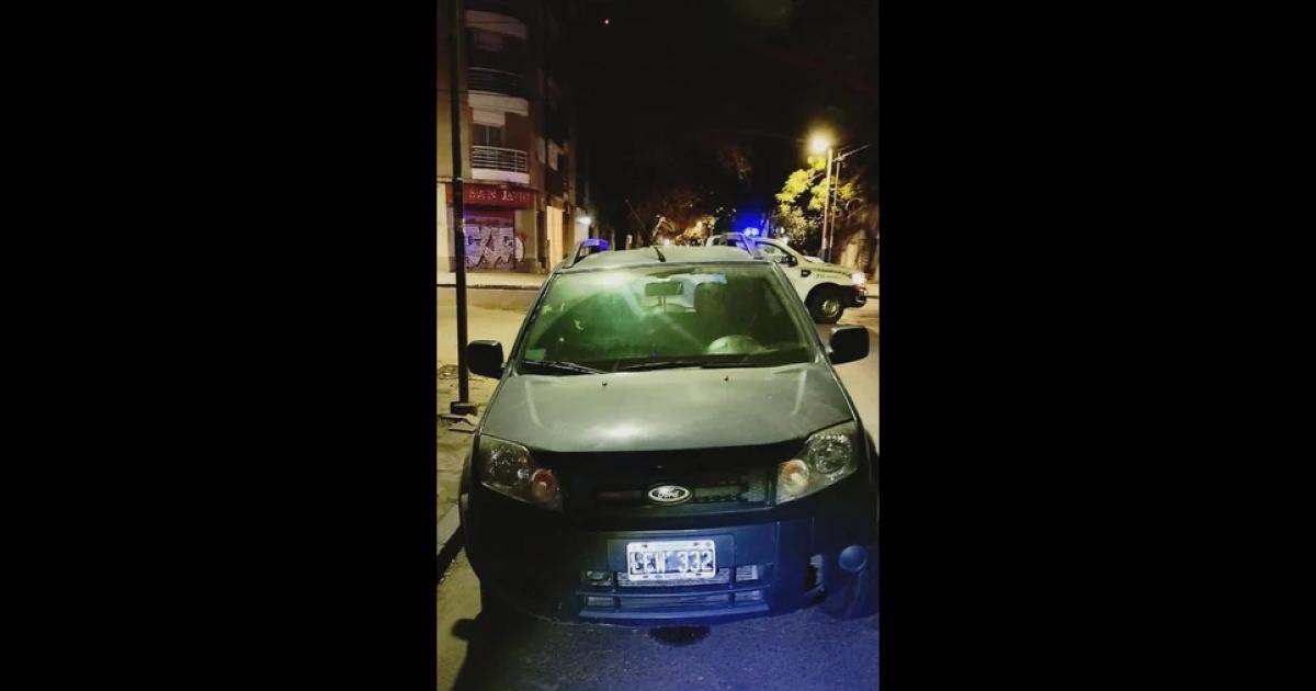 Horror- hallaron muerto a un ex policiacutea federal con un disparo en la nuca dentro de su camioneta