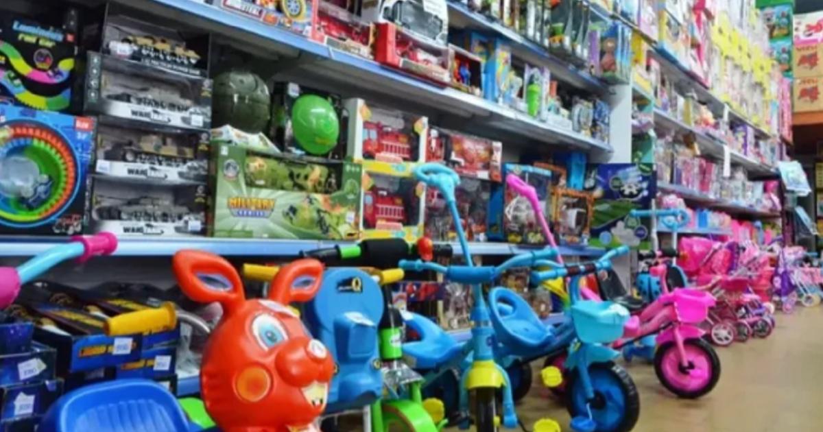 Las ventas por el Diacutea del Nintildeo bajaron 03-en-porciento- frente al antildeo pasado