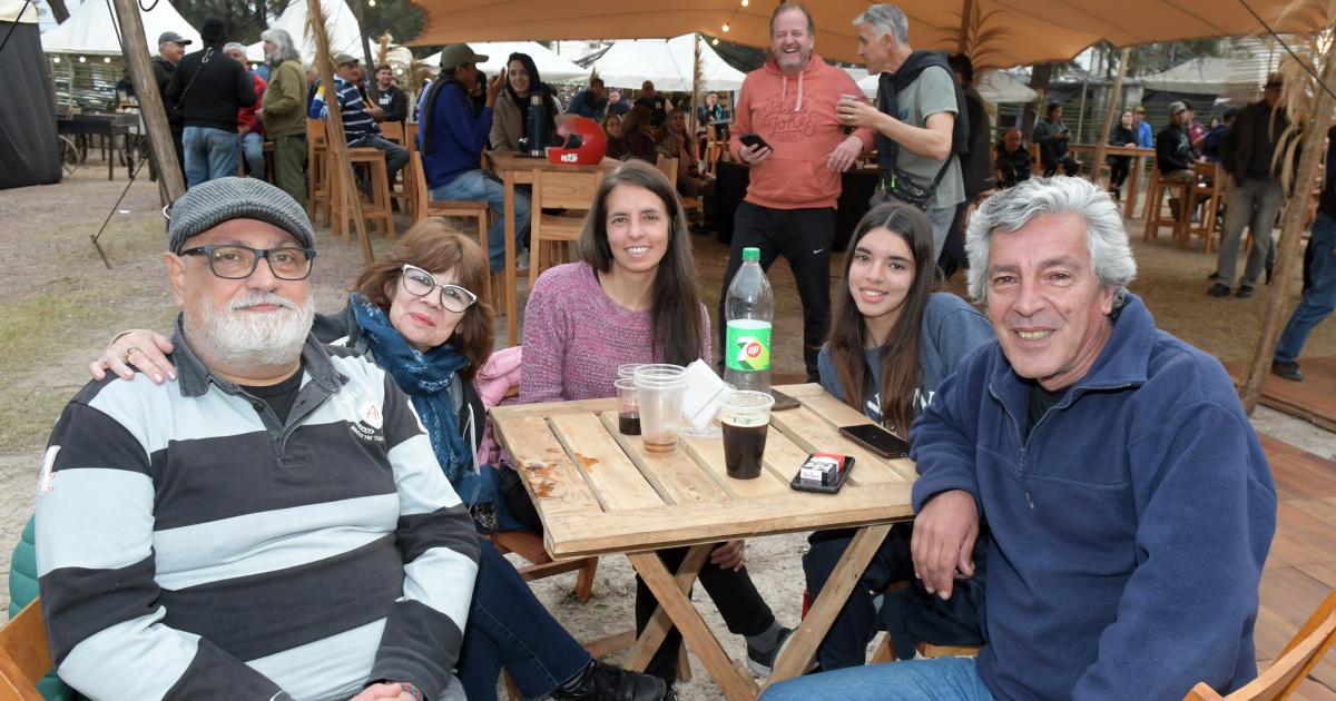 FIESTA DE LA ABUELA MARIacuteA LUISA