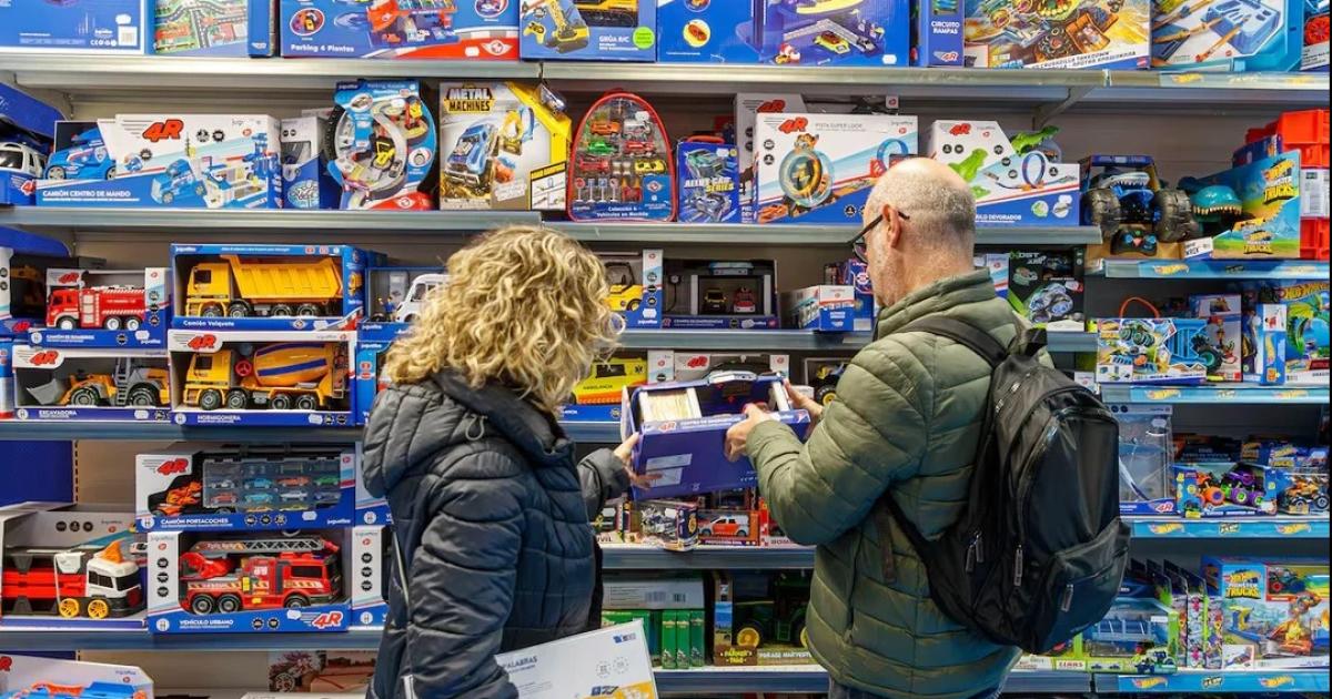 A pesar de las promociones el gasto promedio se desplomoacute 211-en-porciento- este Diacutea del Nintildeo