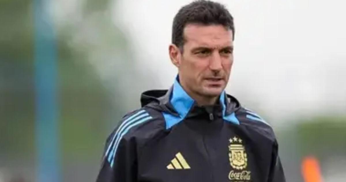 La principal sorpresa est relacionada con la aparición del delantero José Manuel López que la viene rompiendo en Palmeiras