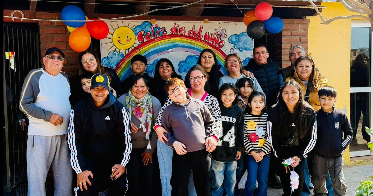 La familia Soria festejoacute el Diacutea del Nintildeo en homenaje a Benicio