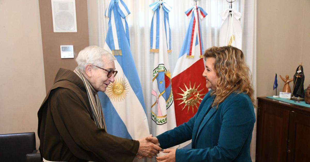 Fuentes recibioacute al fray Eduardo Zatti y destacaron iniciativas comunitarias