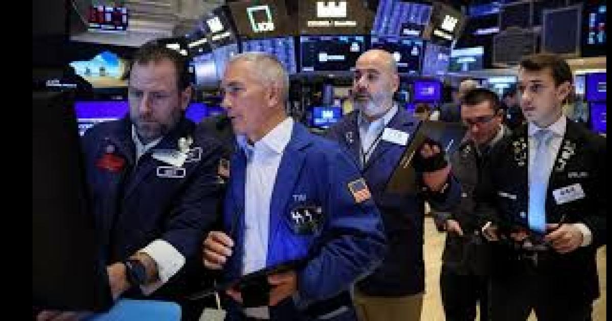 El Merval subioacute 06-en-porciento- y el doacutelar blue llegoacute a los 1330