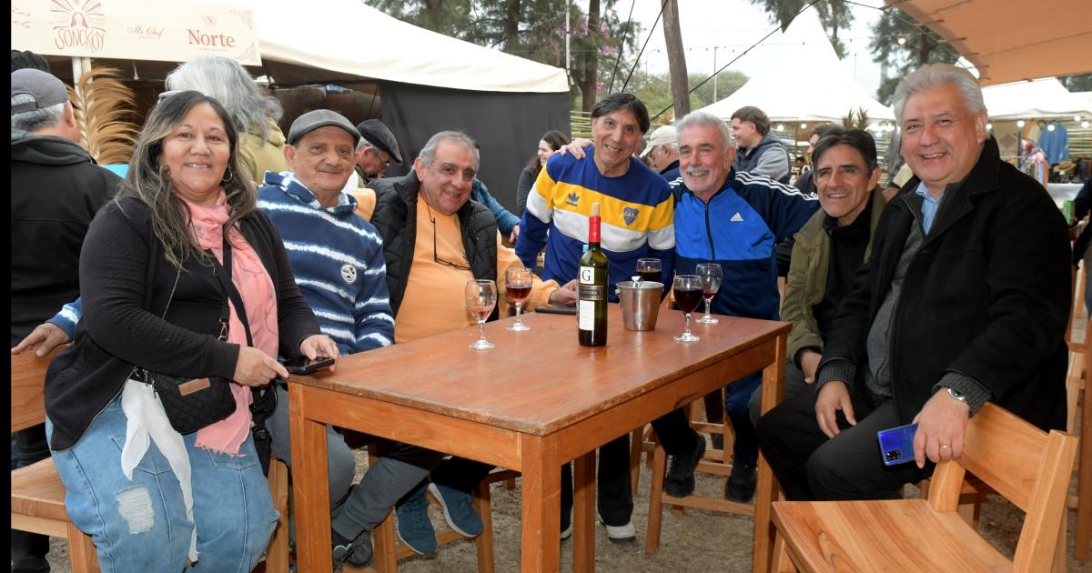 FIESTA DE LA ABUELA MARIacuteA LUISA