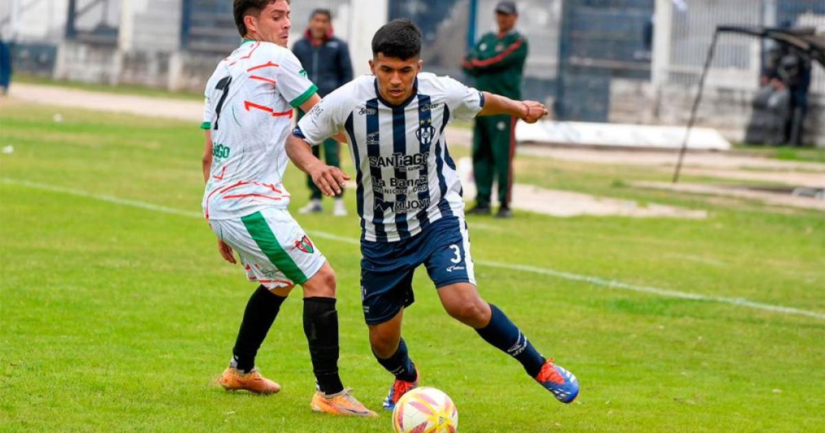 Unioacuten Santiago vencioacute a Villa Unioacuten y puso la zona A al rojo vivo