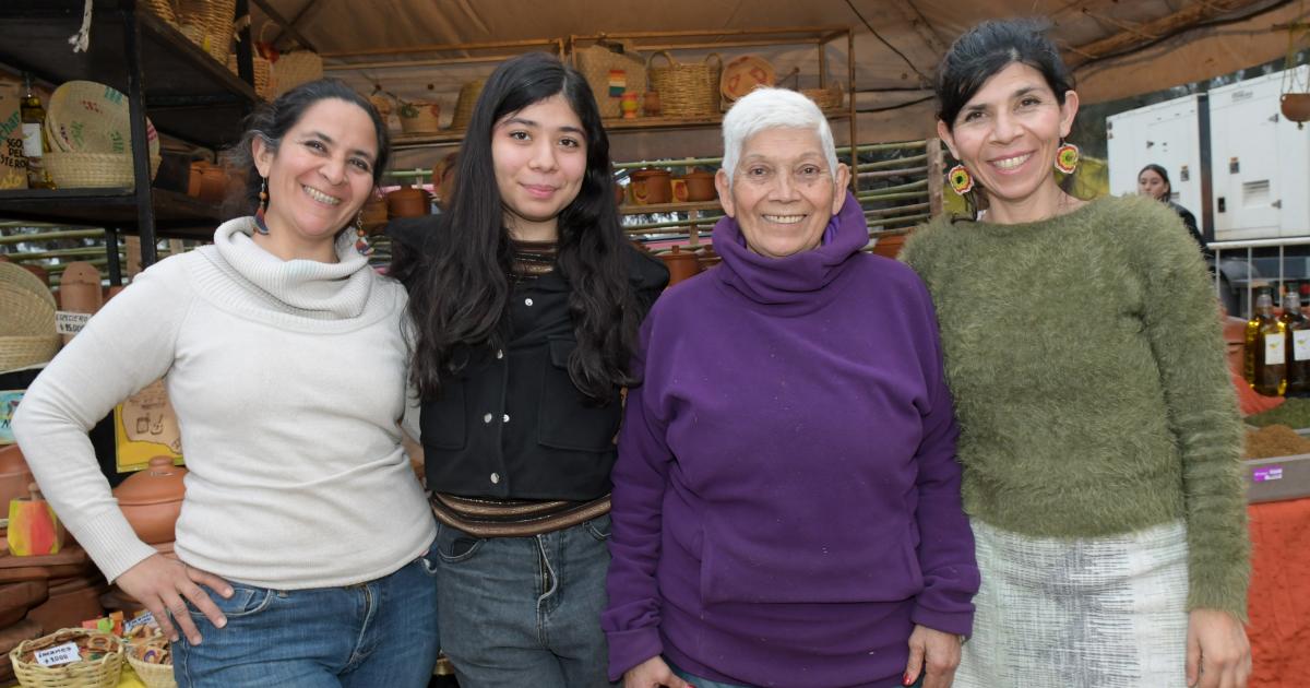FIESTA DE LA ABUELA MARIacuteA LUISA