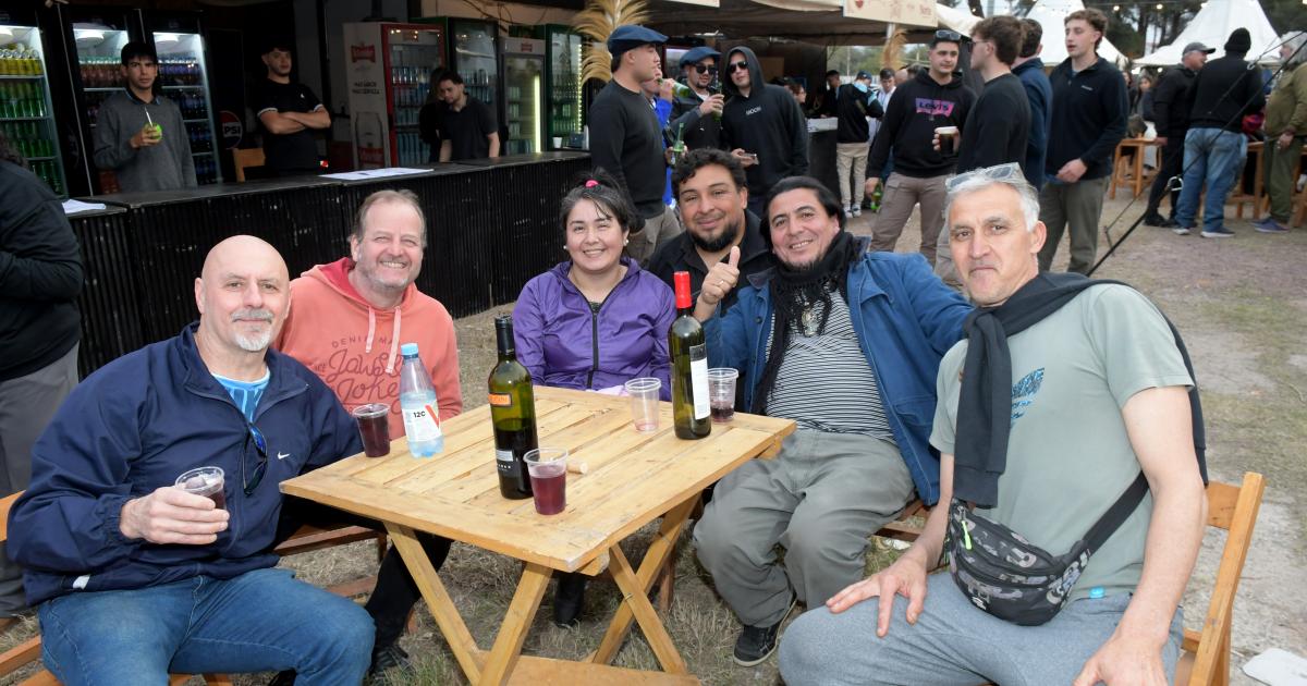 FIESTA DE LA ABUELA MARIacuteA LUISA