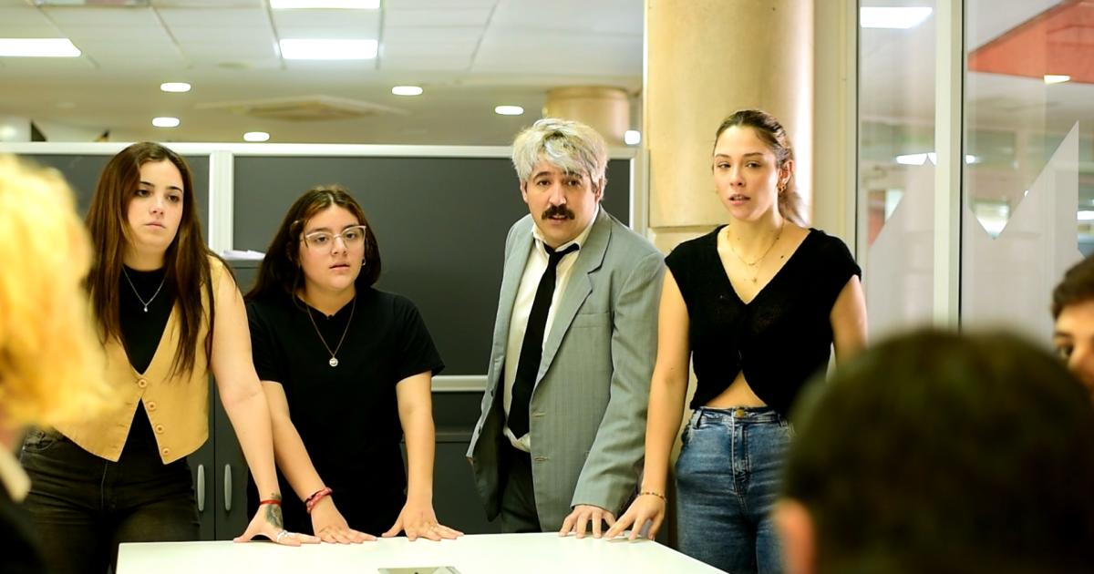 Bizarro Show- se viene una nueva serie santiaguentildea 