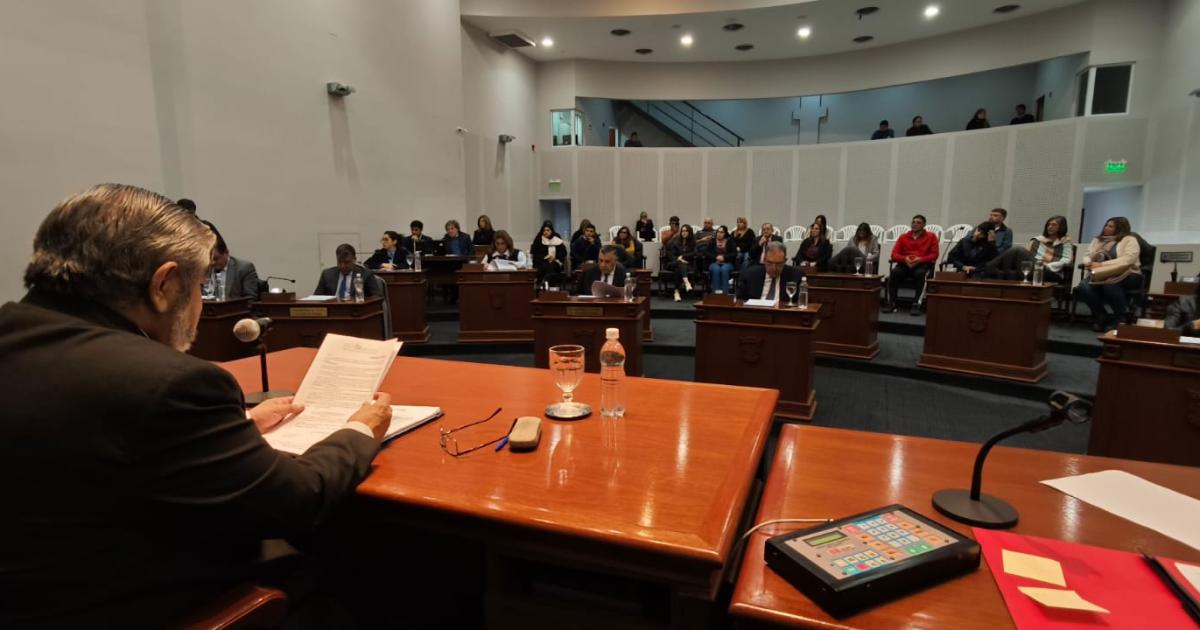 El Concejo Deliberante aproboacute el boleto de colectivo a 950 en Santiago del Estero