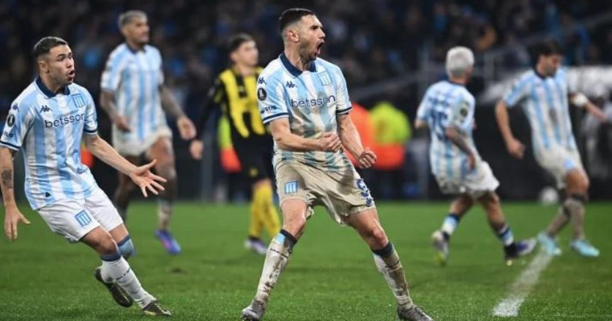 Racing con sabor a hazantildea- eliminoacute a Pentildearol y se metioacute en cuartos