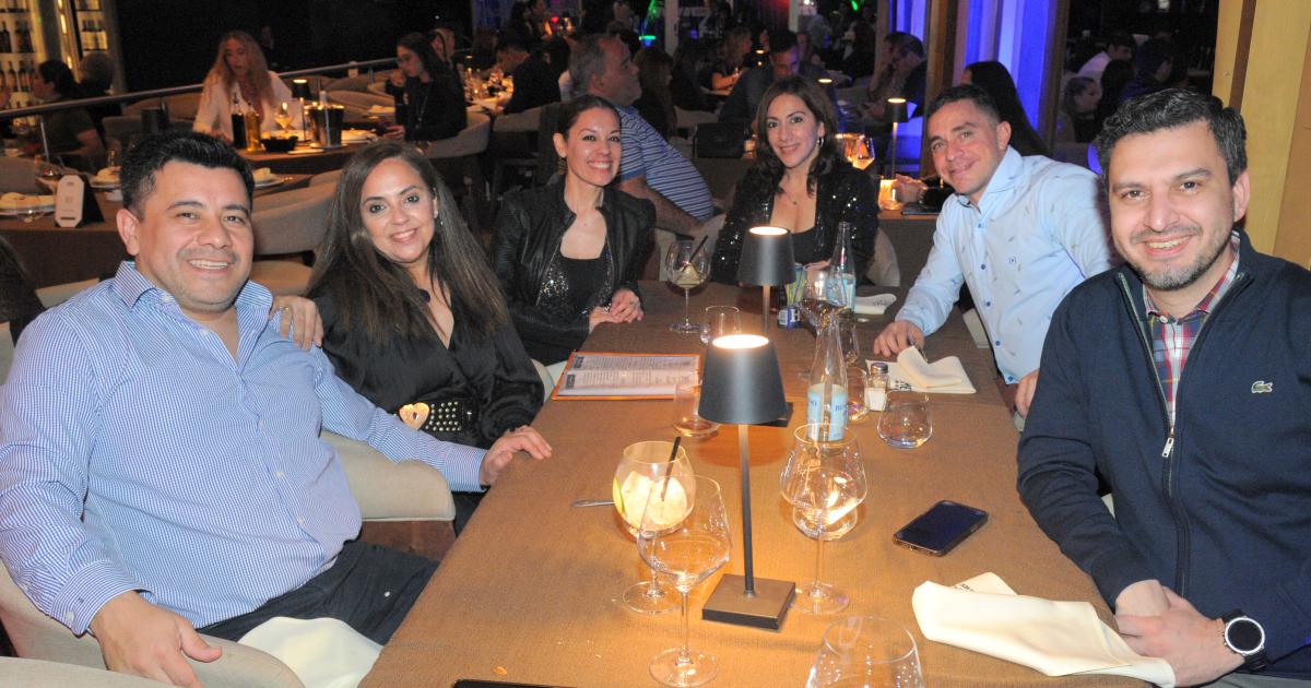 TRIBUTO A RICKY MARTIN EN ZAMBRA