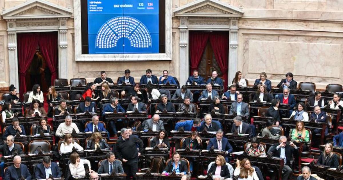 Con respaldo de gobernadores el oficialismo logroacute sostener el veto de Milei al aumento jubilatorio