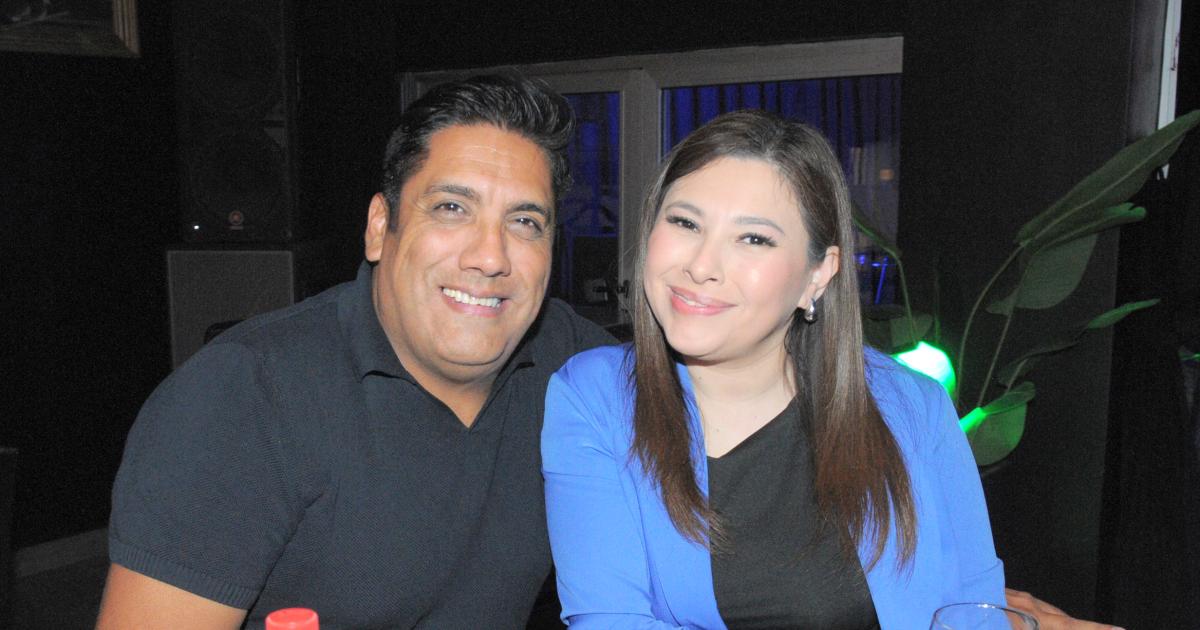 TRIBUTO A RICKY MARTIN EN ZAMBRA