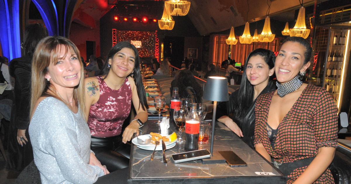 TRIBUTO A RICKY MARTIN EN ZAMBRA