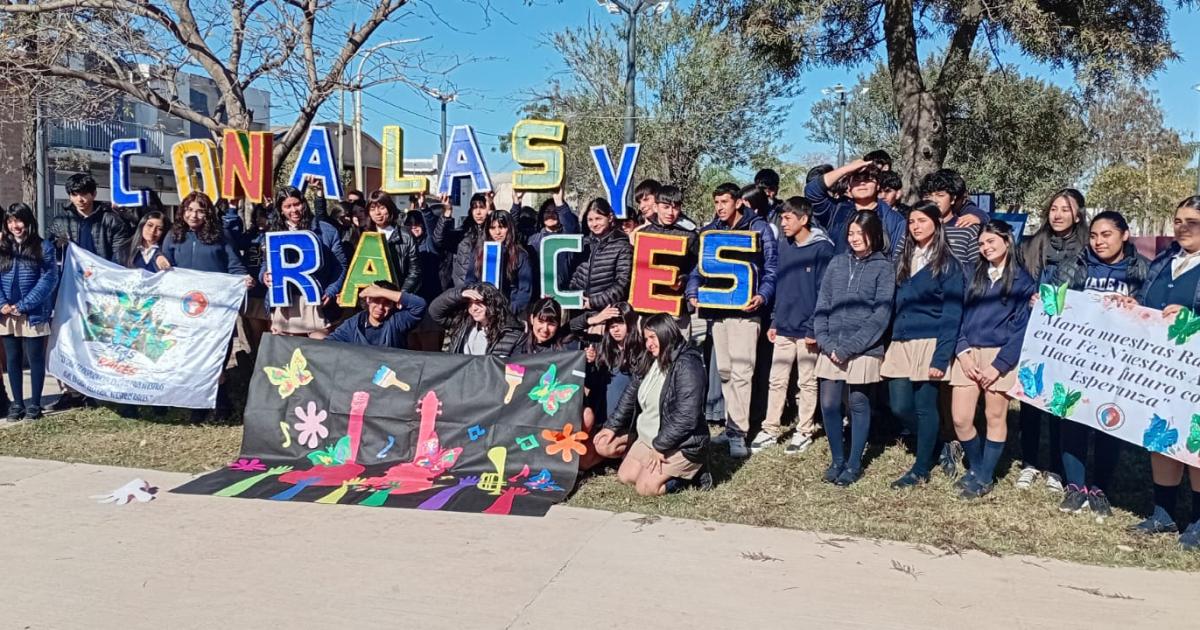 Presentaron en Añatuya el proyecto educativo con Alas y raíces
