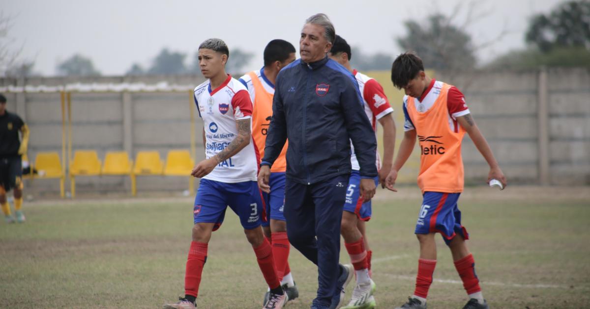 José Moreno- disciplina formación y un sueño para el ftbol de Santiago