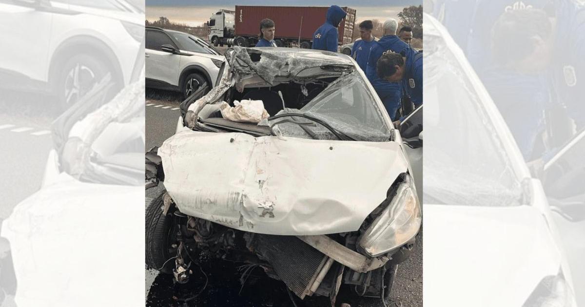 Así quedó el auto de Kevin Gutiérrez de Rosario Central tras el accidente