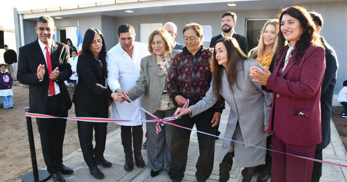 Autoridades locales también participaron del acto
