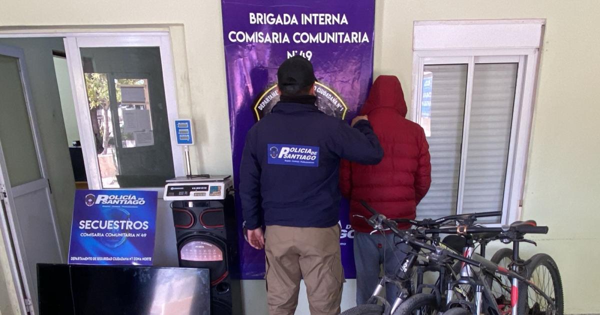 Allanamientos en distintos barrios de la Capital terminaron con dos detenidos