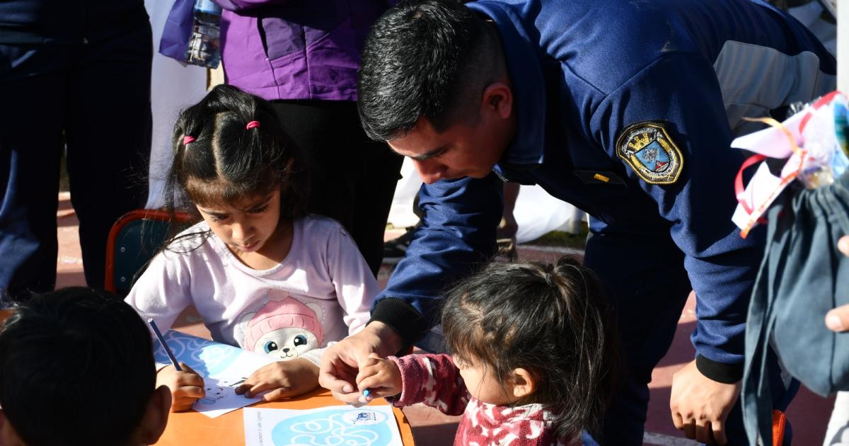 La Policía de Santiago del Estero celebró un encuentro especial con sus familias