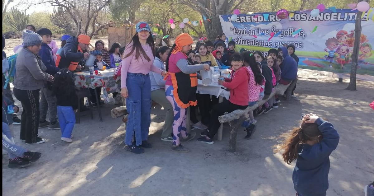 FIESTA En el domicilio donde funciona el merendero Los Angelitos