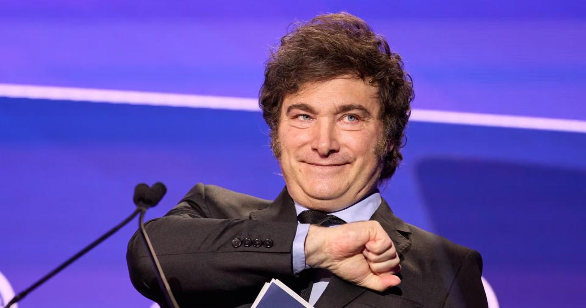 La confianza en el Gobierno cayó 136-en-porciento- y marcó su nivel ms bajo desde la asunción de Milei