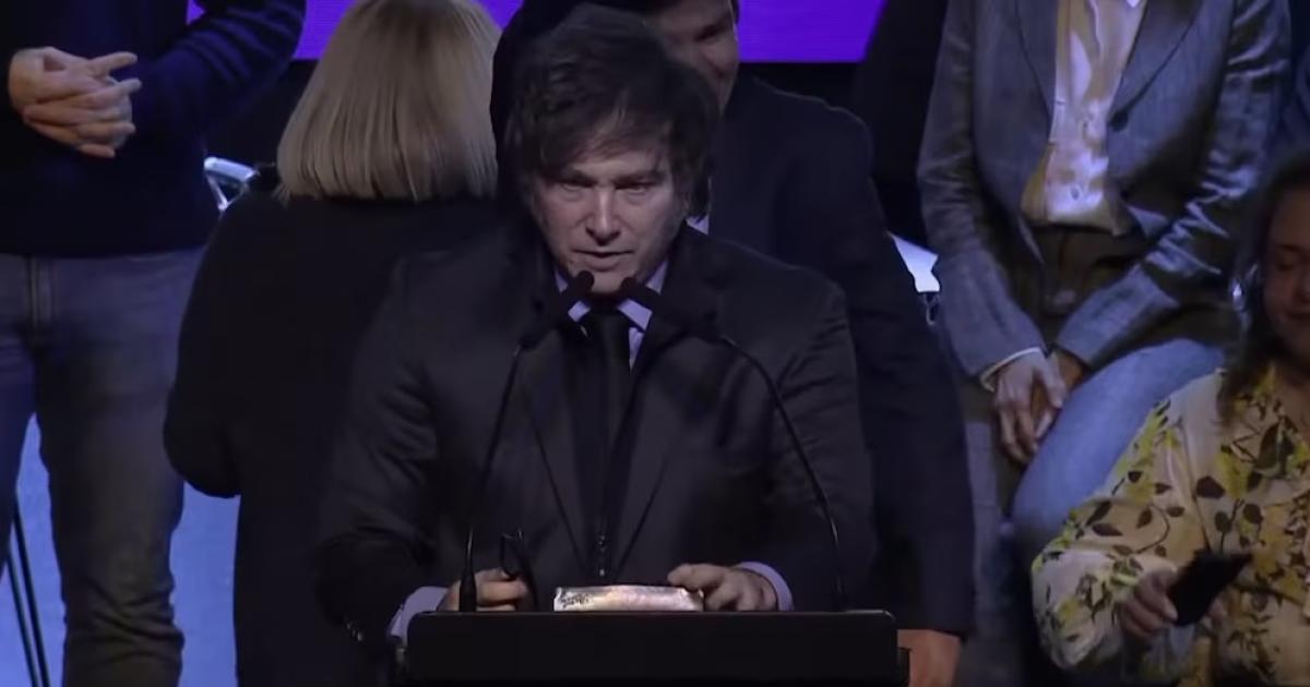 Javier Milei encabezó un acto en Junín y apuntó al kirchnerismo en medio del escndalo por coimas