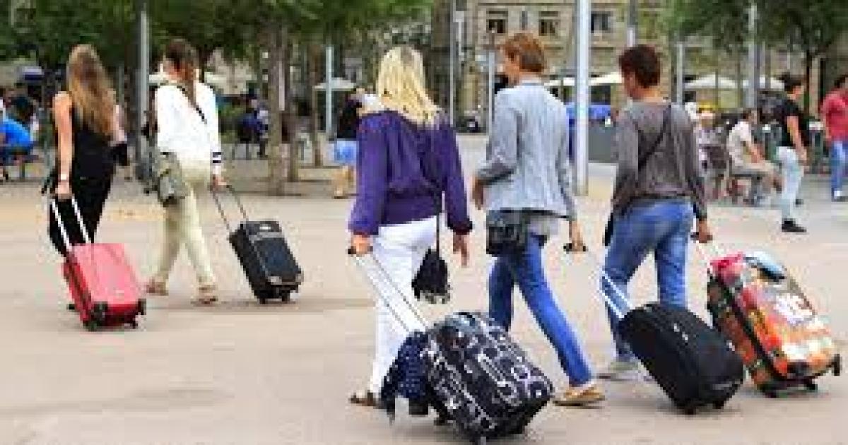 Entre enero y julio llegaron 1600000 menos de turistas extranjeros al país