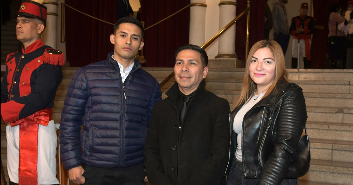 VELADA DE GALA DE LA POLICIacuteA DE SANTIAGO DEL ESTERO